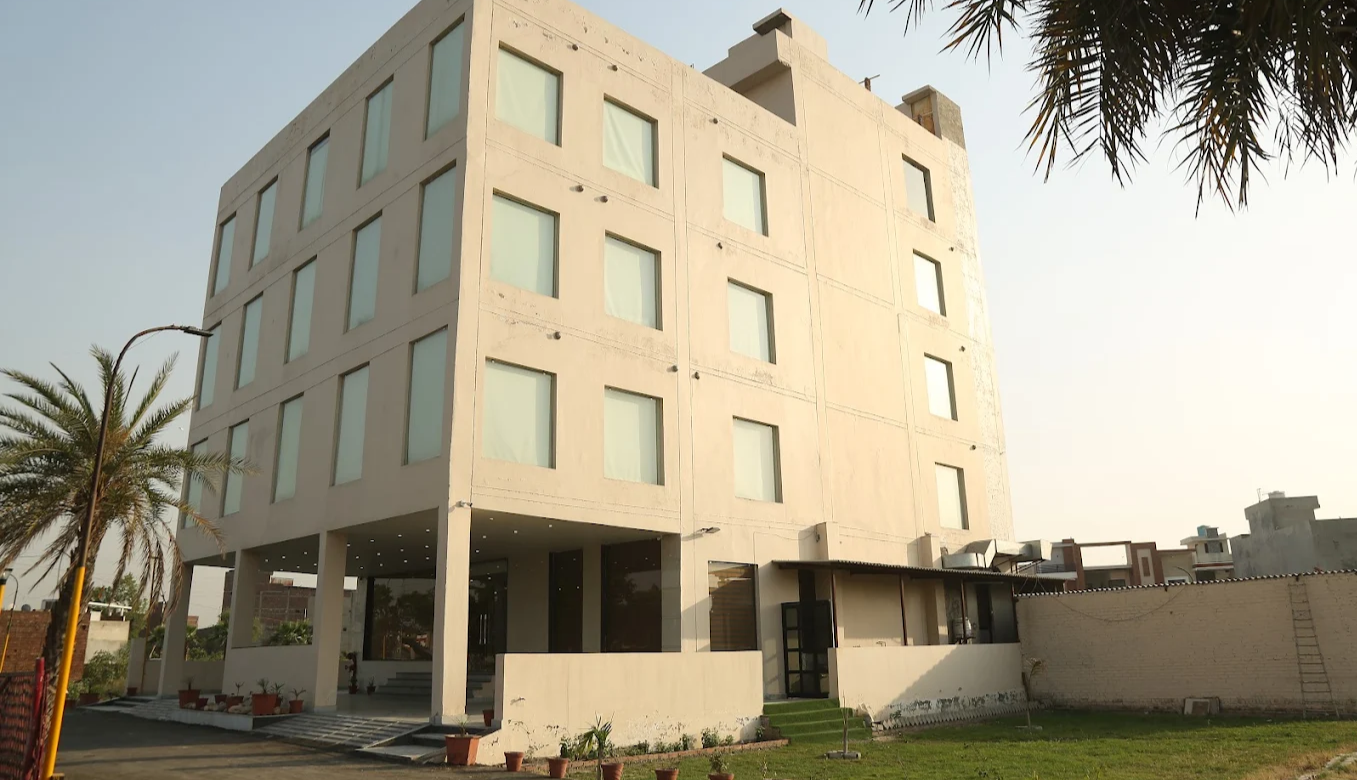 event-venue-Comfort Hotel, Amritsar